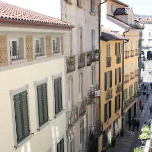 Perfect , Côme Italia